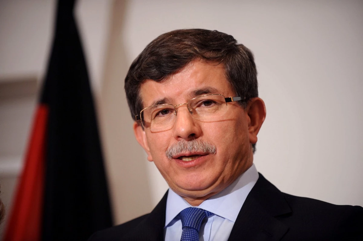 Davutoğlu\'ndan IŞİD\'e Rest: Karşılıksız Kalmayacak