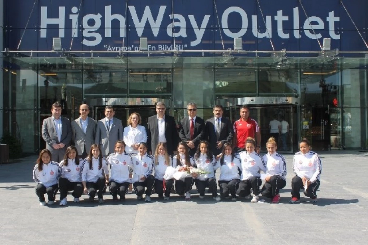 Highway Hokey Kulübü, Avrupa İkincisi Oldu