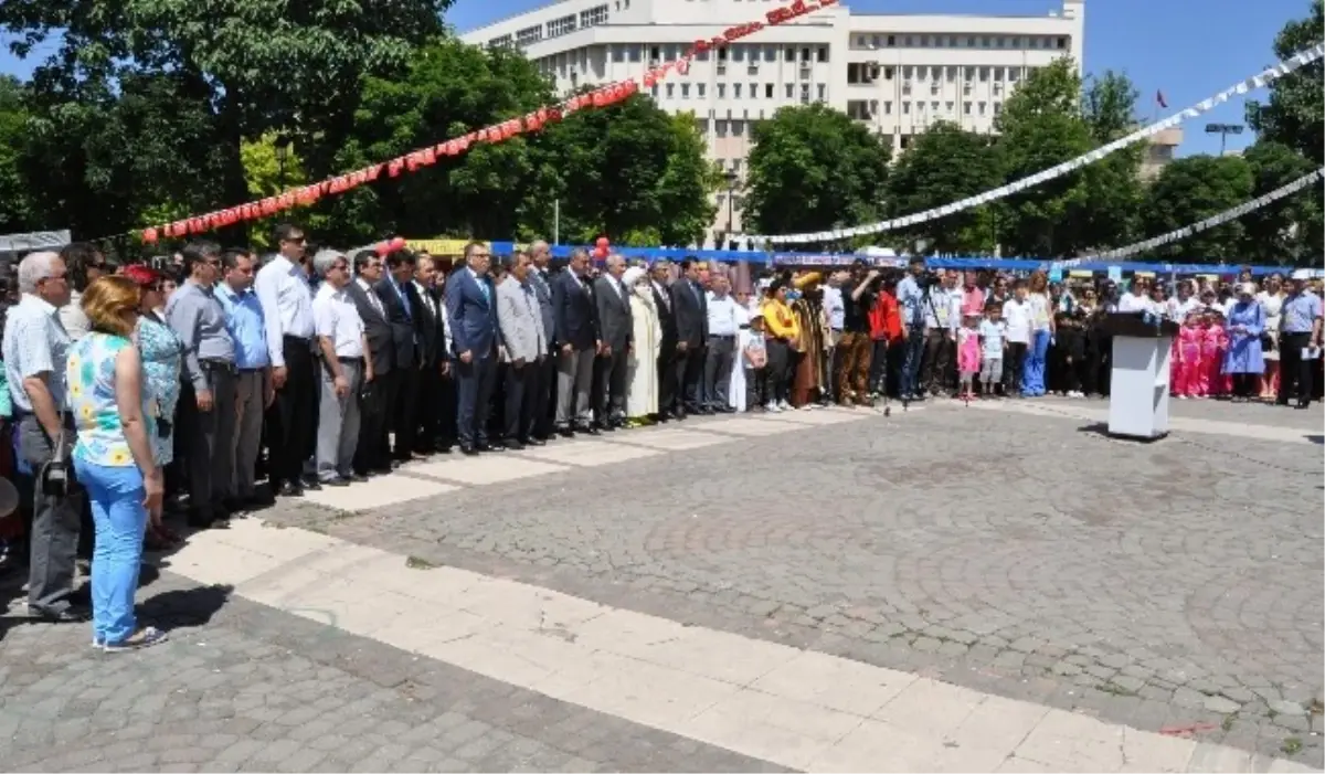 I. İyi Örnekler Fuarı Açıldı