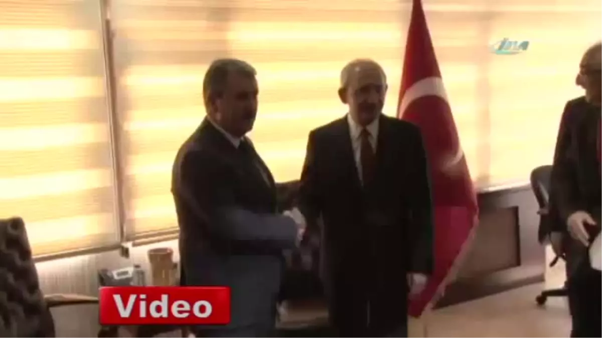 Kemal Kılıçdaroğlu: \'Bayrak İndirmenin Gerekçesi Olmaz\'