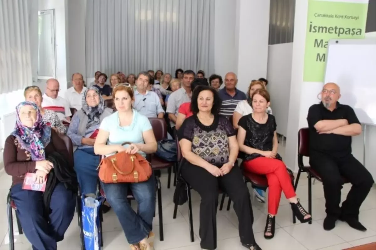 Kent Konseyinde Sağlık, İlk Yardım ve Deprem Paneli Düzenlendi