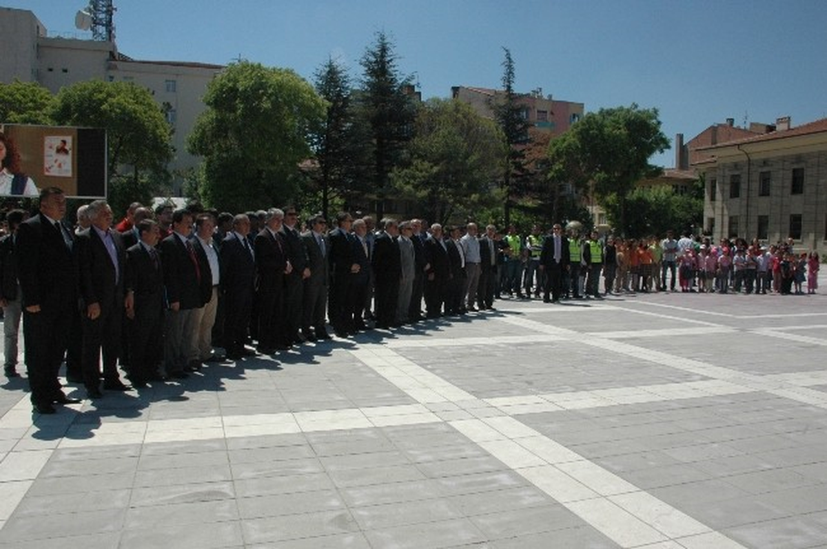 Merhamet Eli Kızılay 146 Yaşında