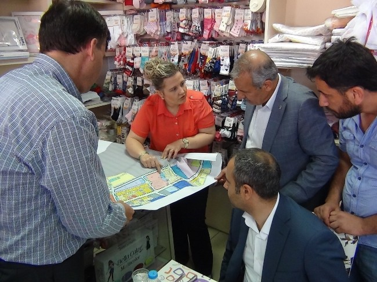 Şahin Çukurdere ve Cevatpaşa Mahallelerini Ziyaret Etti