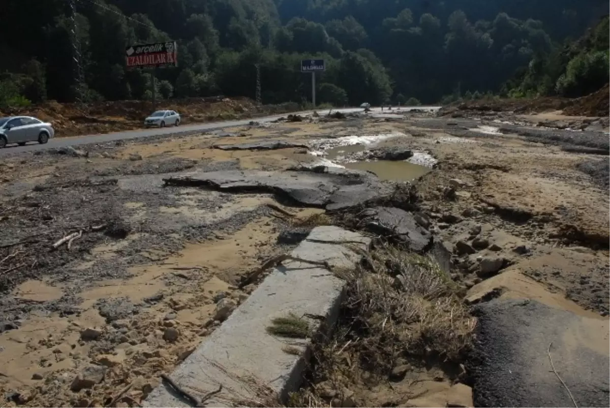 Zonguldak\'ta Sel Bilançosu Ağır Oldu