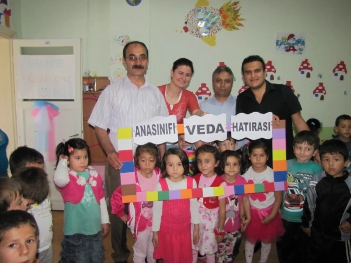 Atatürk İlkokulu Ana Sınıfının Yılsonu Sergisi