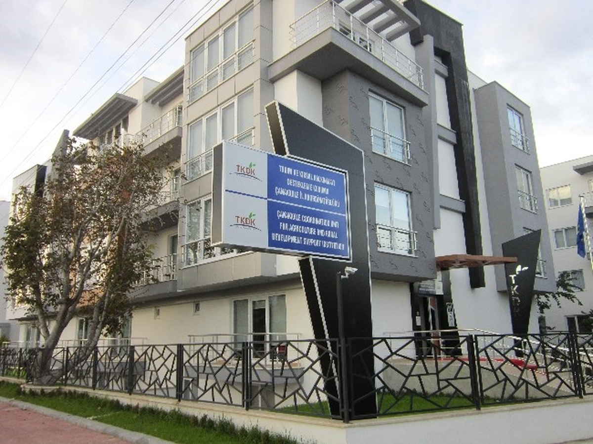 Tkdk\'nin Çanakkale\'deki Hibeleri Sürüyor