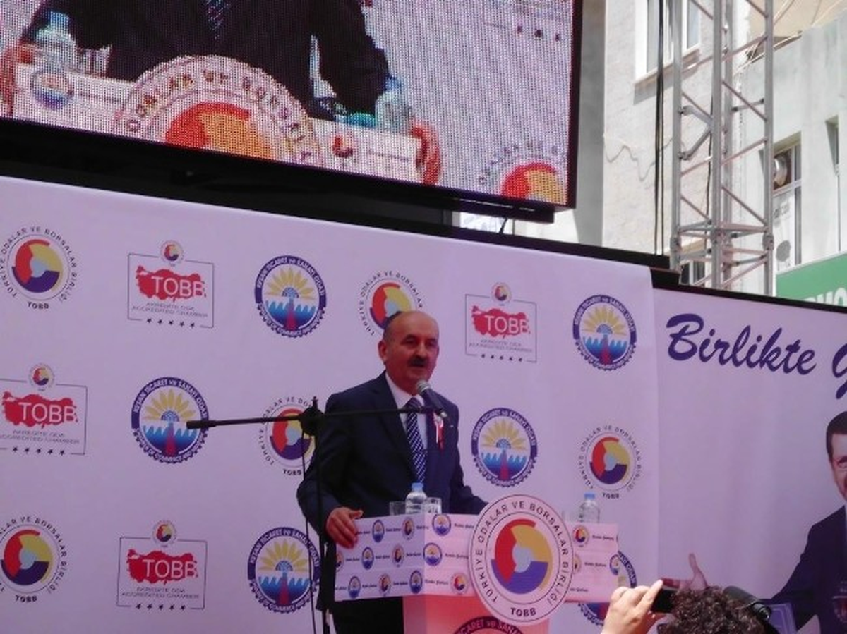 "Bayrağa El Uzatanlara Milletçe En Ağır Dersi Vereceğiz"