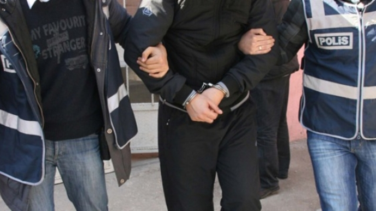 Bir Ay Önce Nikahlandığı Cezayir Uyruklu Karısını Boğdu