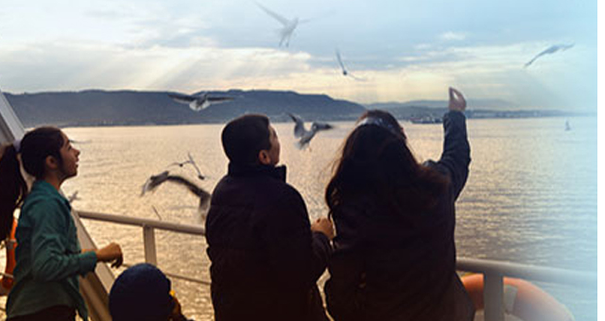İstanbullines, Öğrencilerin Karne Hediyesini Unutmadı