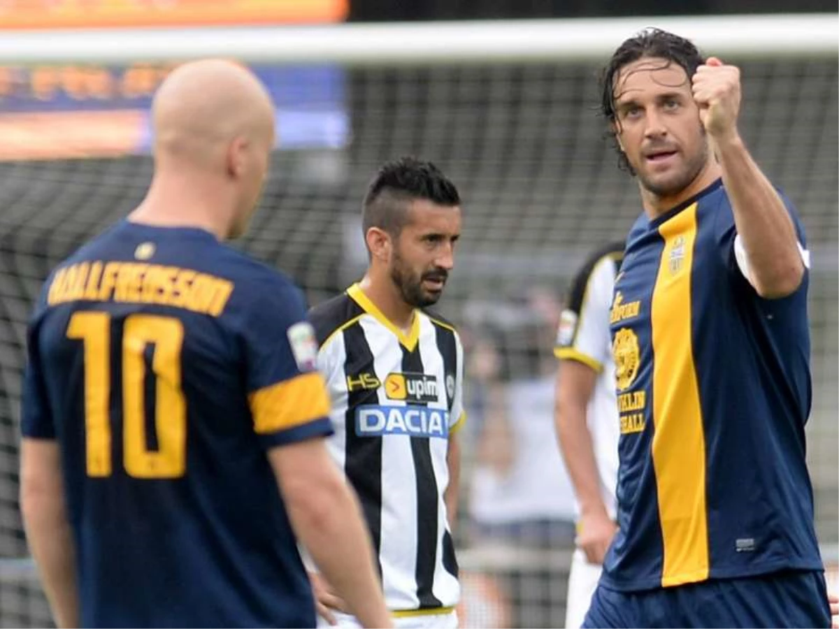 Luca Toni Verona\'yla Nikah Tazeledi