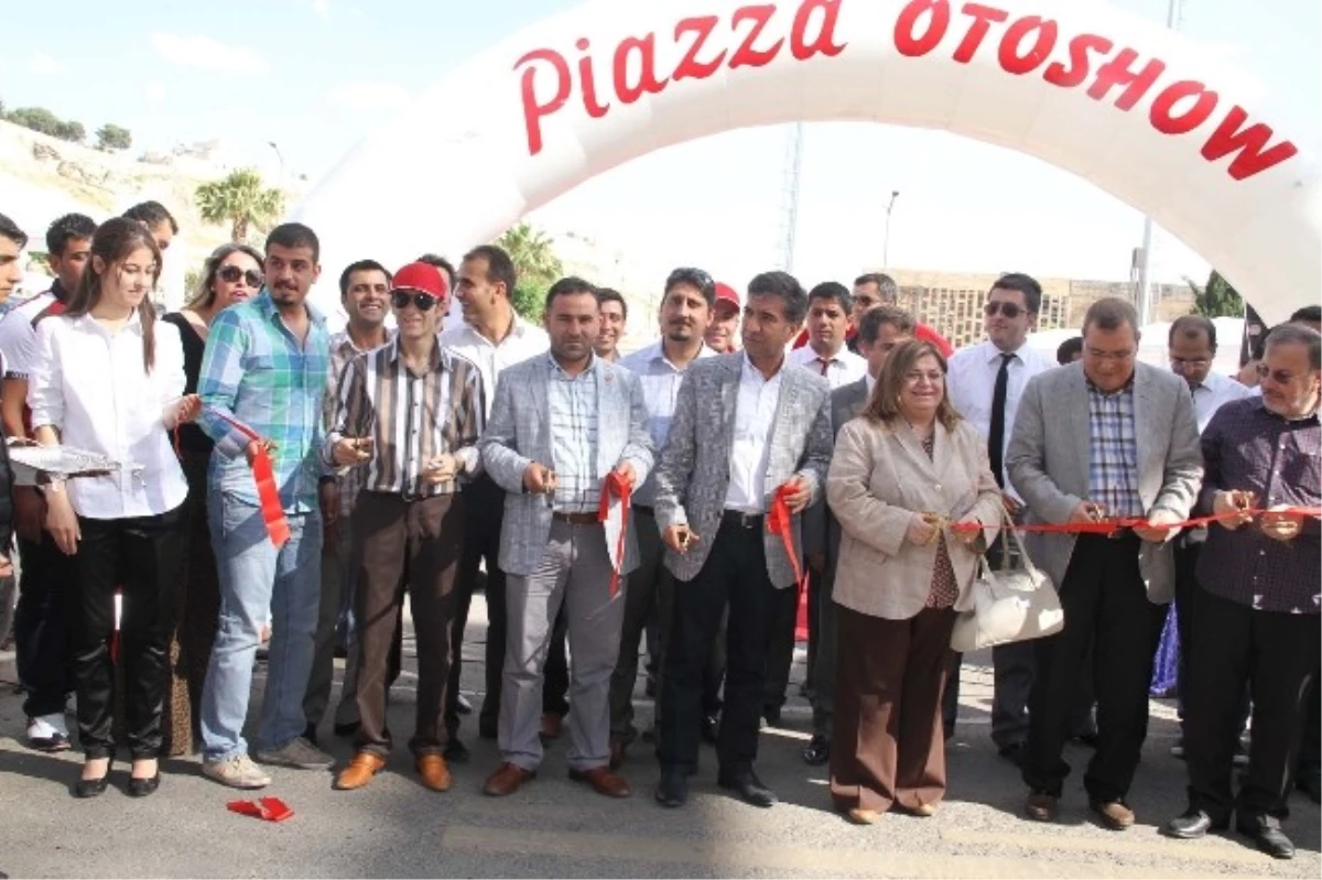 Piazza Otoshow Şanlıurfa\'yı Şenlendirdi