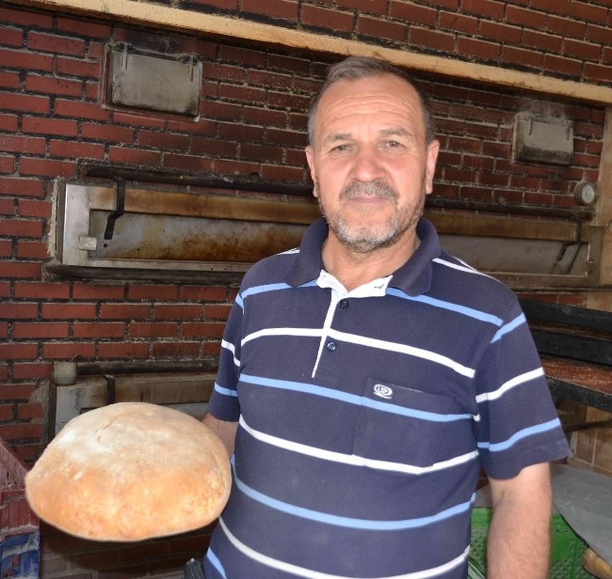Simav\'da Köy Ekmeği Daha Çok Tercih Ediliyor