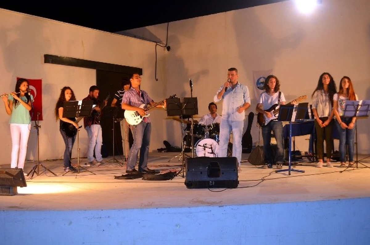 Söke\'nin Öğrenci Müzik Grubu Meandros Beğeni Topladı