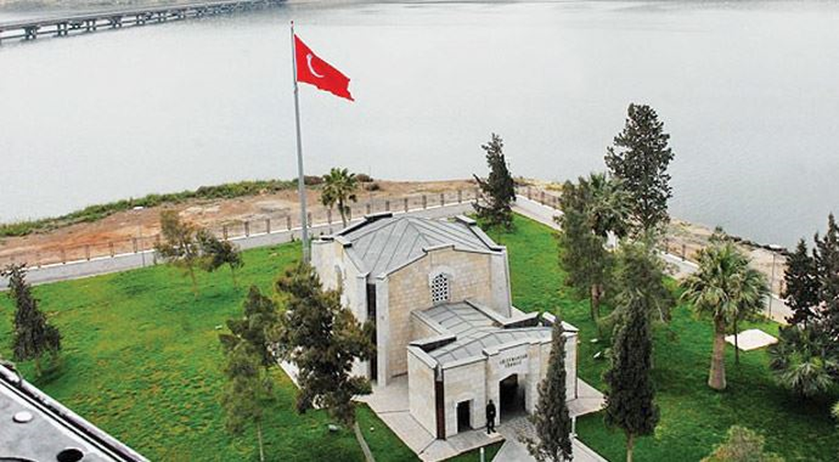 Süleyman Şah Türbesinde Asker Teyakkuzda