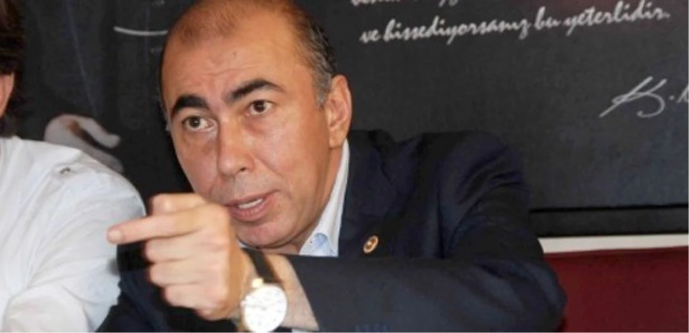 "Dışişleri Bakanı Davutoğlu Bir An Önce İstifa Etmeli"