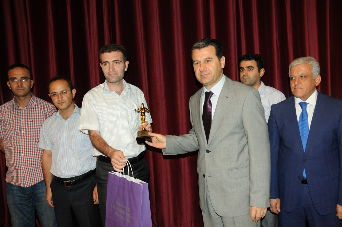 Vali Çelik "Eğitim Oscarlar" Ödül Törenine Katıldı