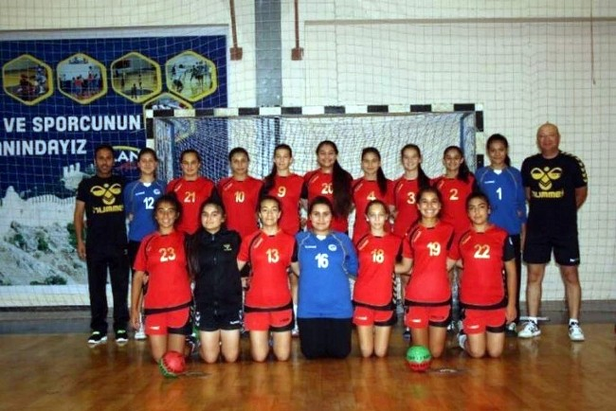 Yalıkavak Spor Kulübü Bayanlar Hentbol Takımı Finalde