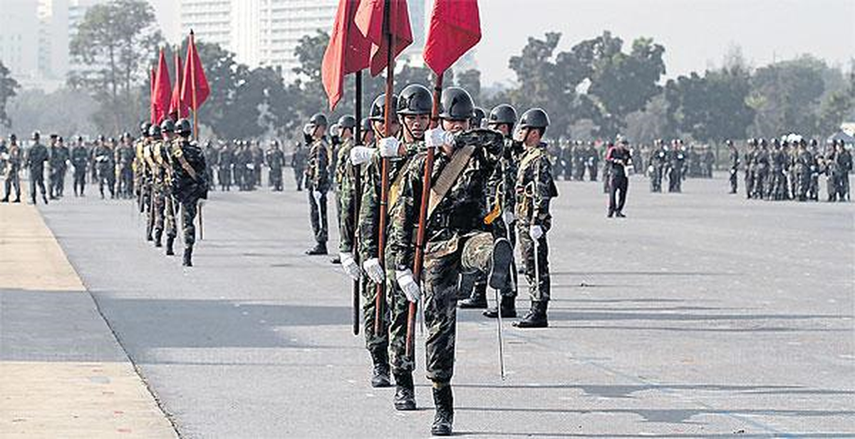 Tayland Başkomutanı: "Tayland\'da Yaşanan Bir Darbe Değildir"