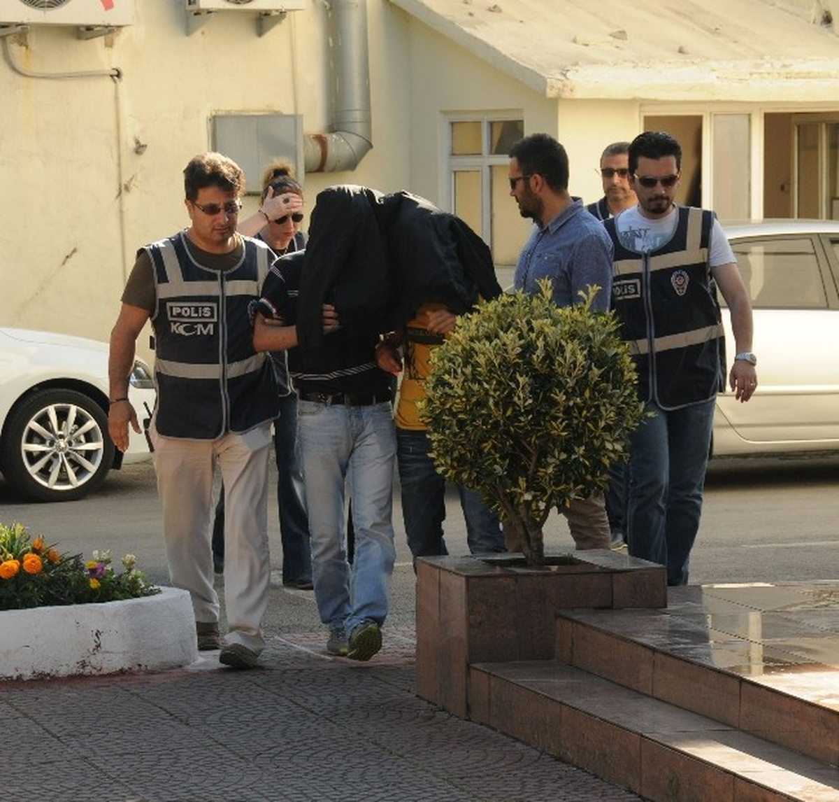 Çanakkale\'de Uyuşturucu Operasyonu