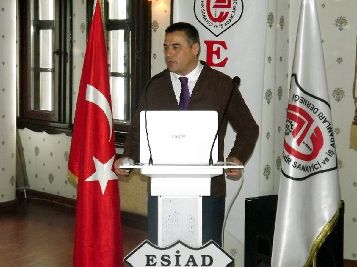 Esiad\'da Kdv Semineri