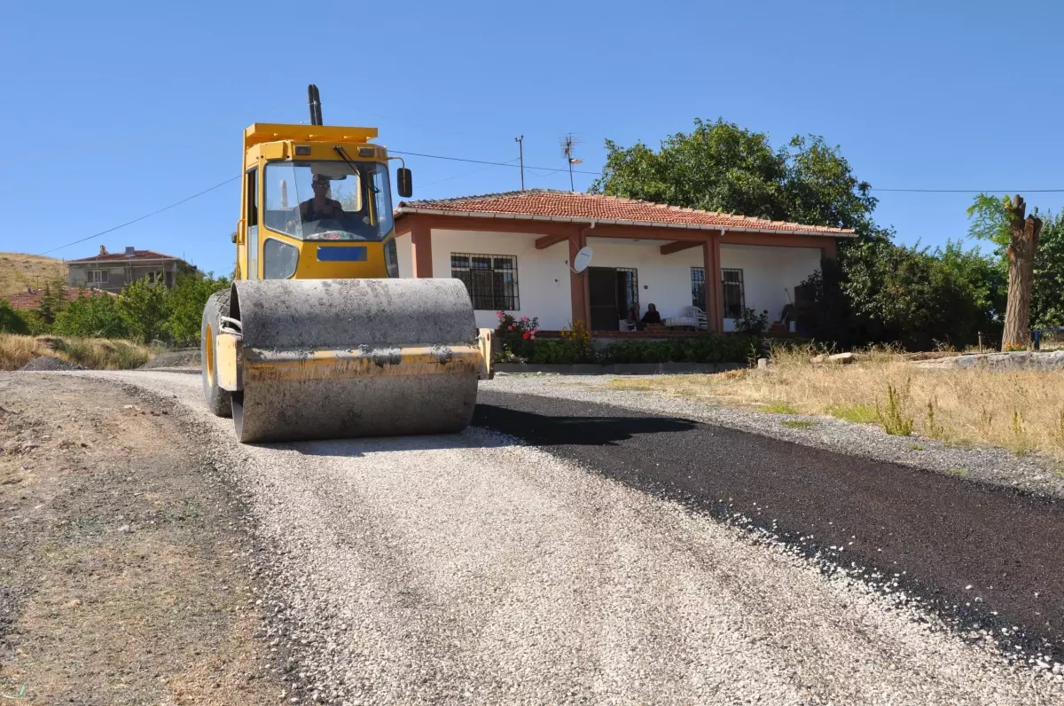 Gölbaşı\'nda Asfalt Çalışmaları Başladı