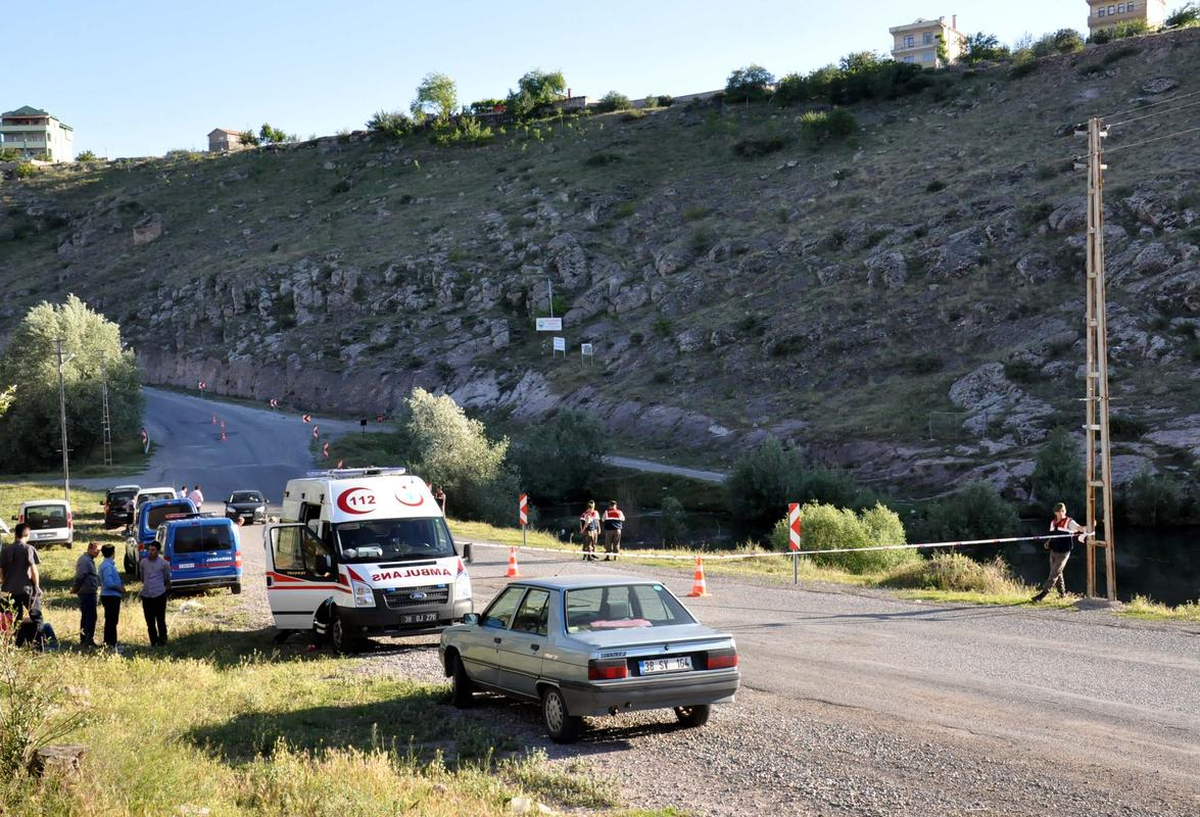 Gölette Kaybolan Öğrencinin Cesedi Bulundu