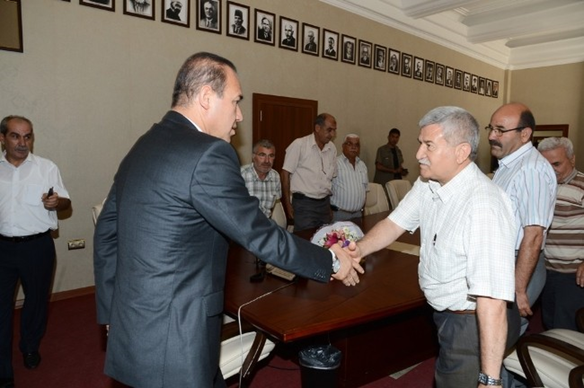 Mutlu Ayrılıyorlar