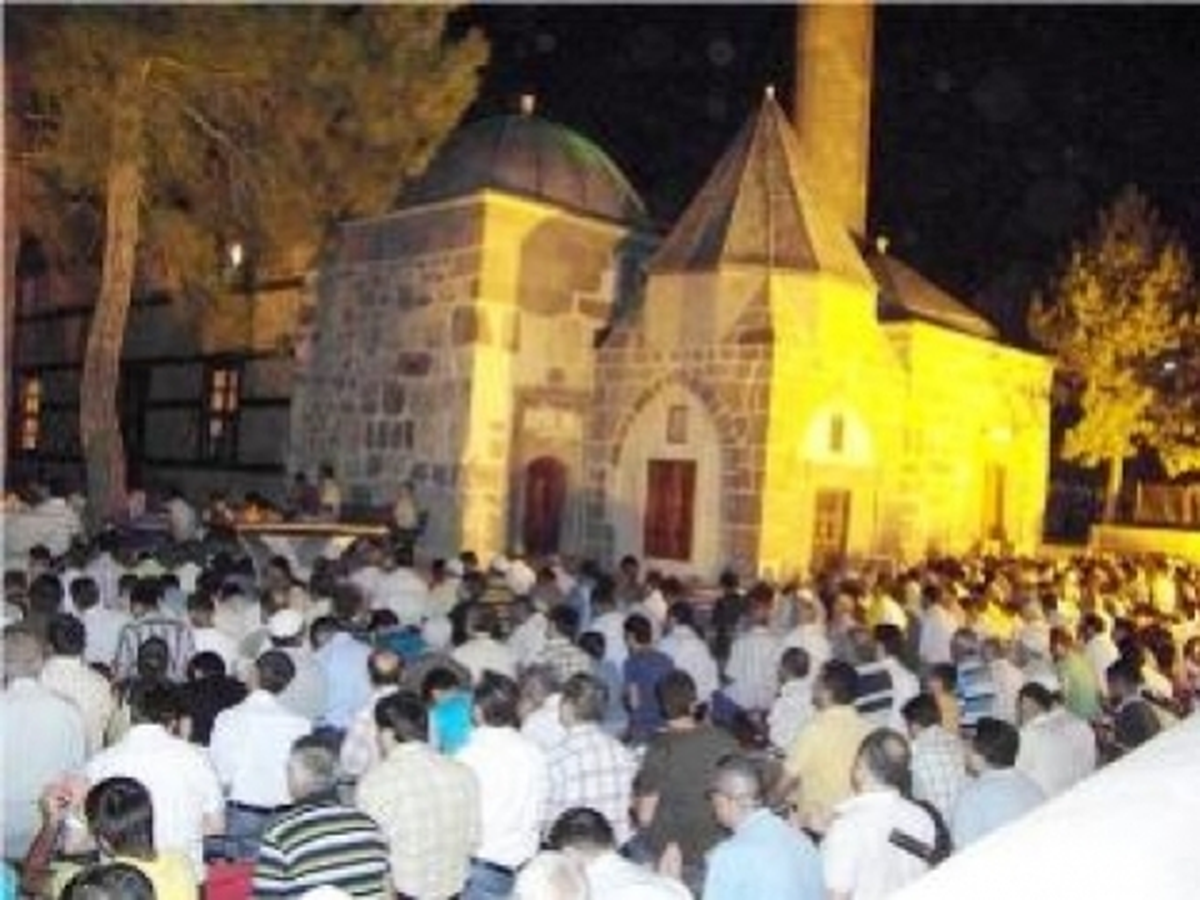 Seydişehir\'de Berat Kandili