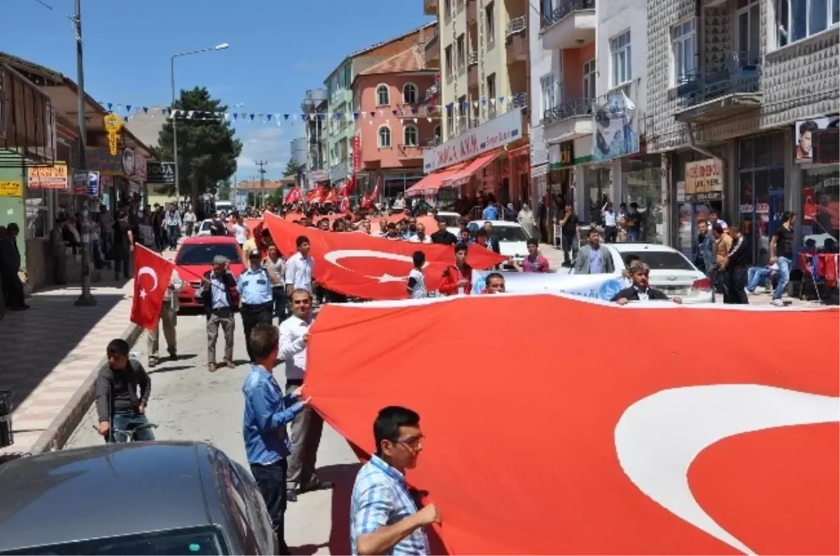 Sorgun\'da Bayrağa Saygı Mitingi Düzenlendi