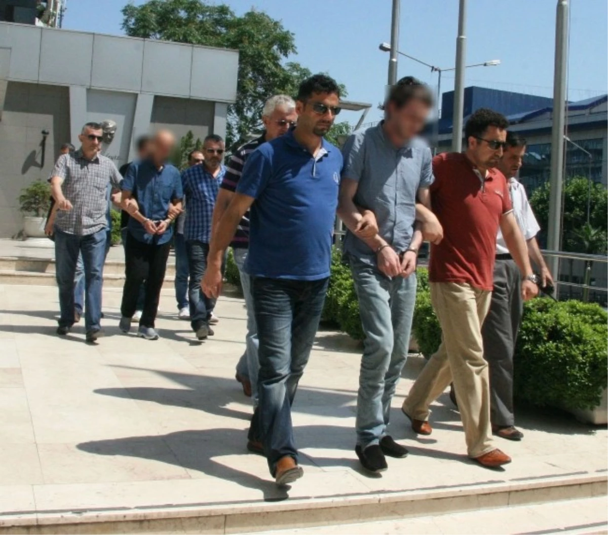 Gözaltına Alınan 3 Gürcü Adliyeye Sevk Edildi