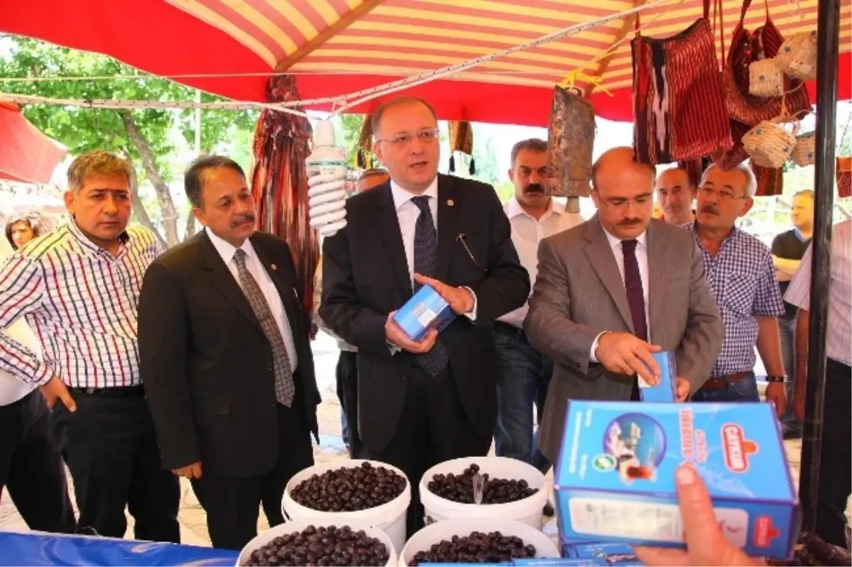 Ak Partili Vekiller, Hemşeri Dernekleri Festival Alanını Ziyaret Etti