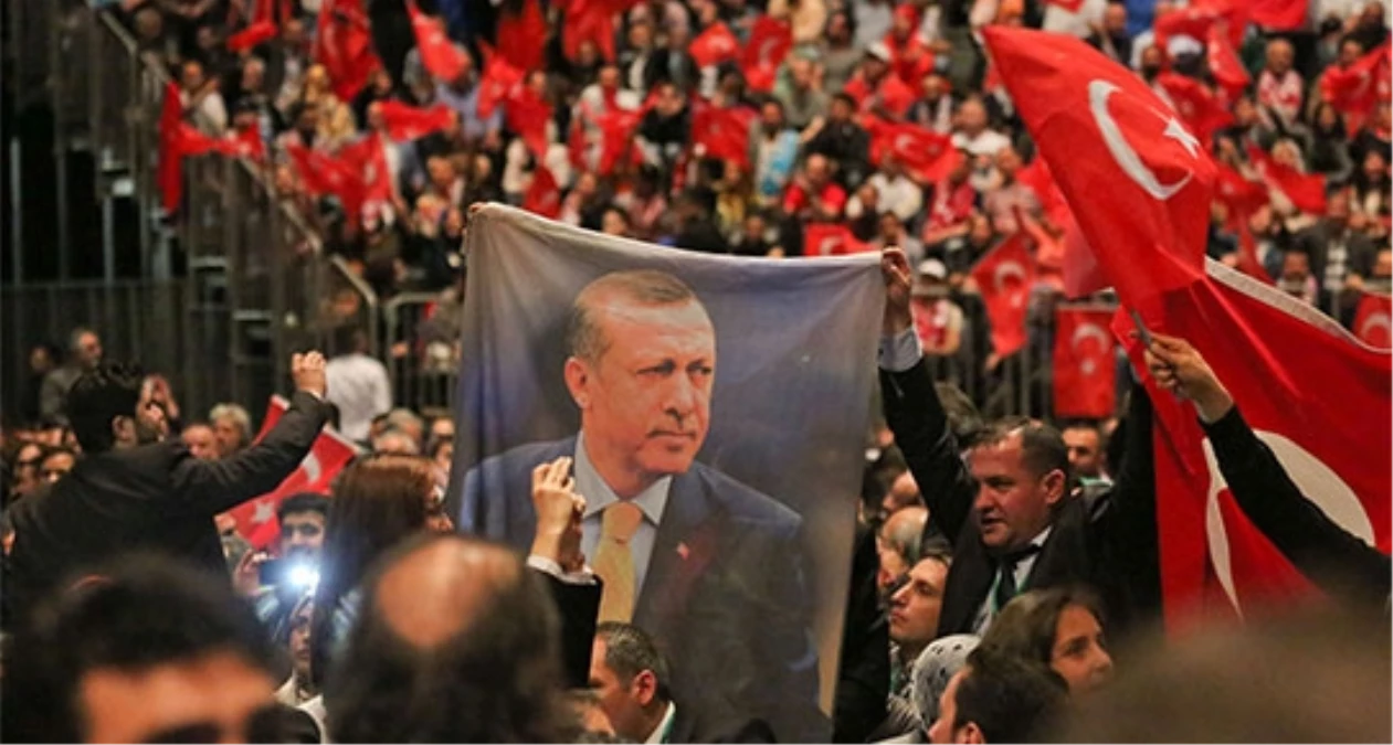 Avusturya\'da Başbakan Erdoğan\'a Yer Bulunamıyor