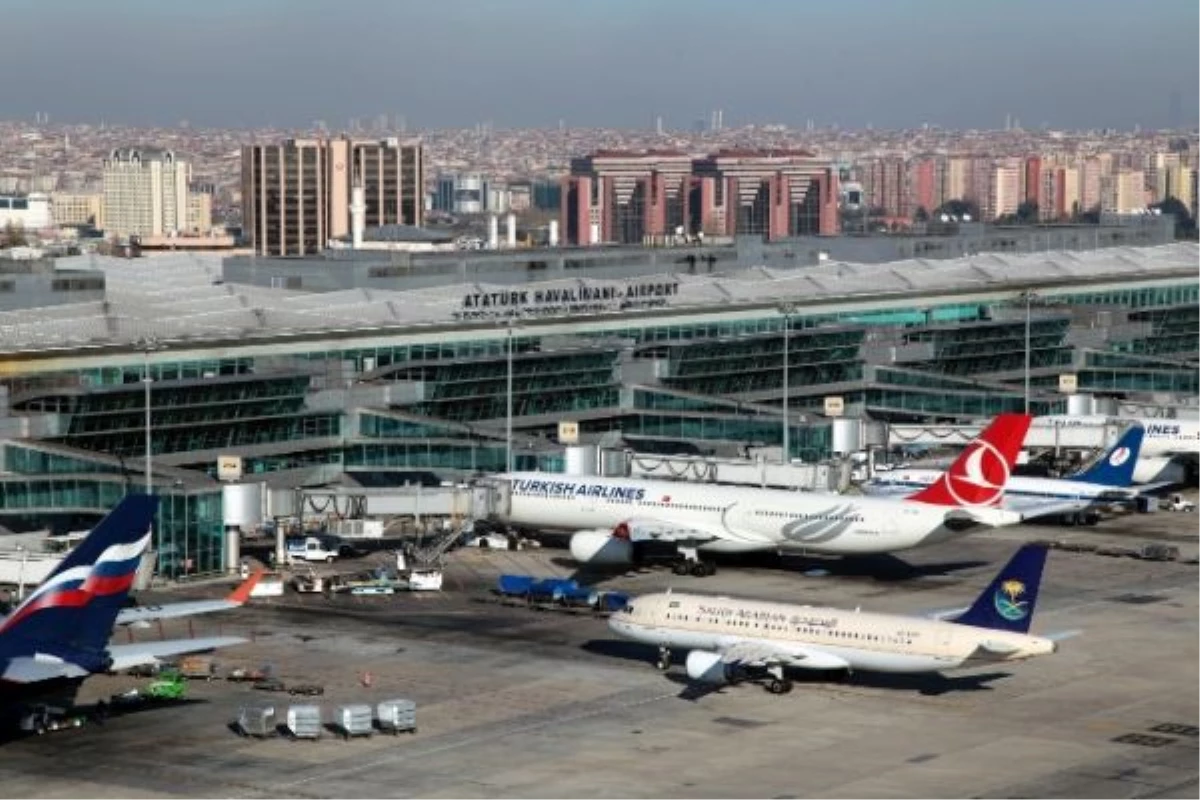 Bakan Elvan: Atatürk Havalimanı Dün Rekor Kırdı