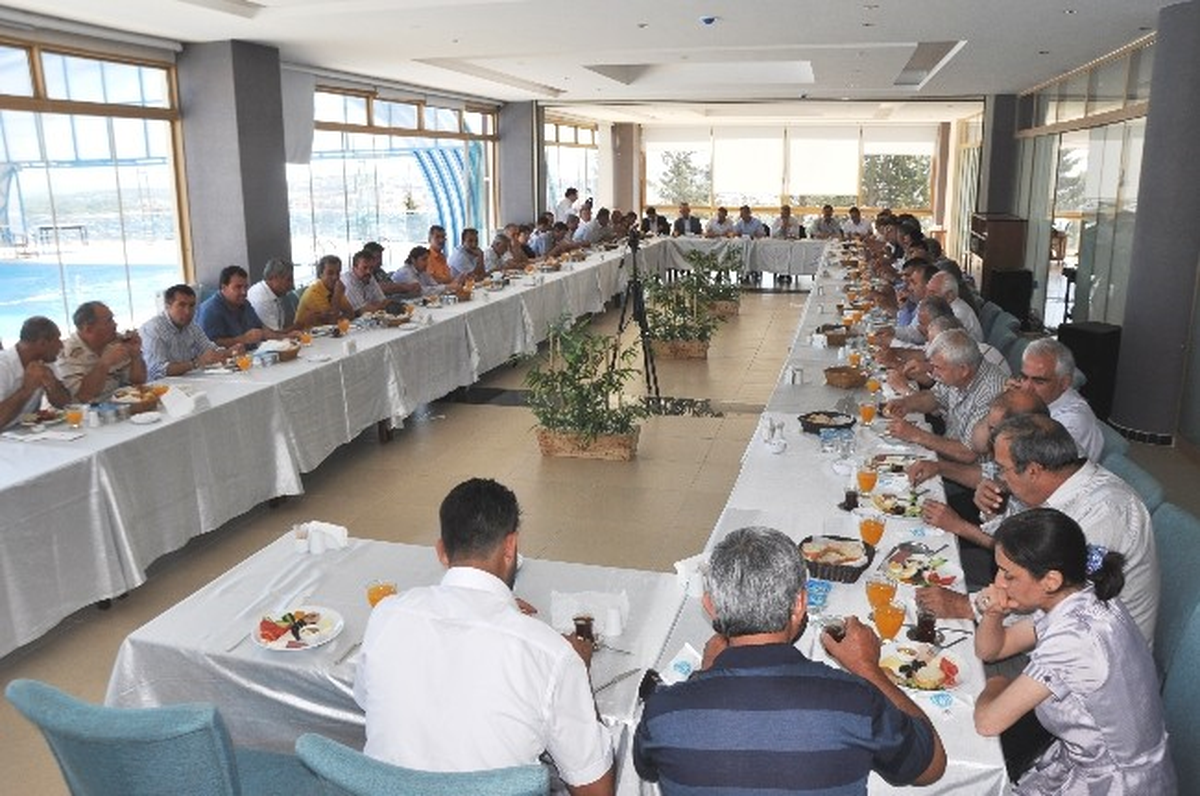 Menemen Belediye Başkanı Şahin Muhtarlarla Buluştu