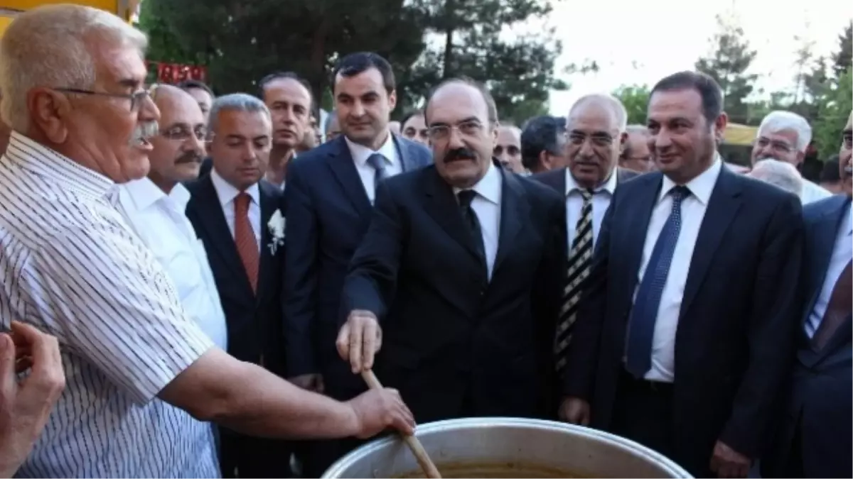 Gaziantep Hemşehri Dernekleri Festivali