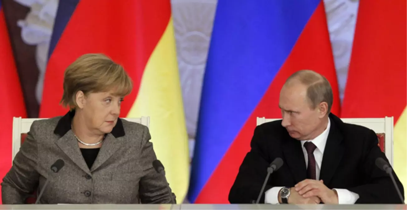 Merkel\'den Putin\'e: Dehşet İçindeyim