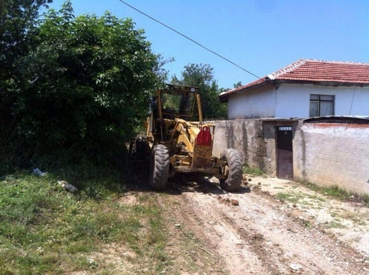 Mudanya Mesudiye Mahallesi\'nde Yol Çalışmaları Başladı