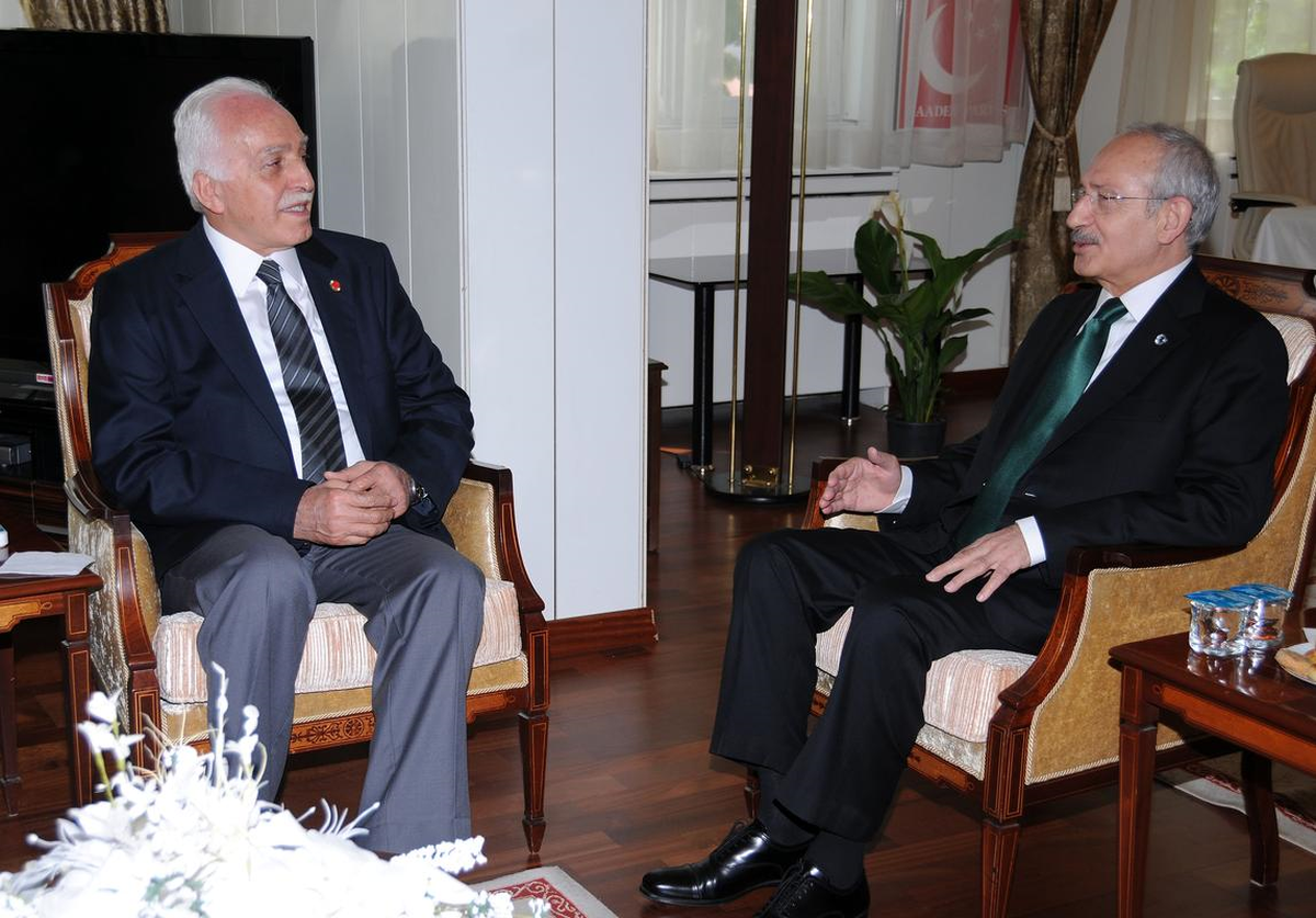 Saadet Partisi\'ni Ziyaret Eden Kılıçdaroğlu : Cumhurbaşkanının Nitelikleri Konusunda Ortak Bir...