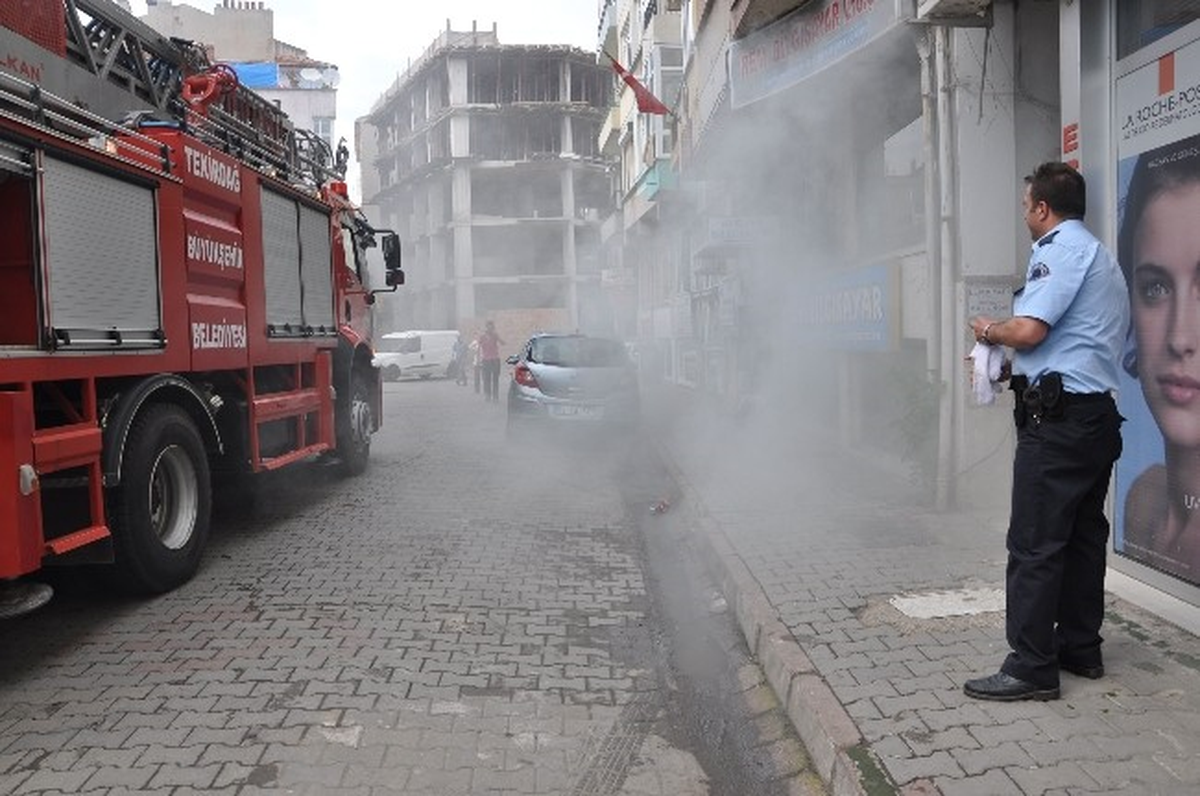 Tekirdağ\'da Yangın Paniğe Neden Oldu