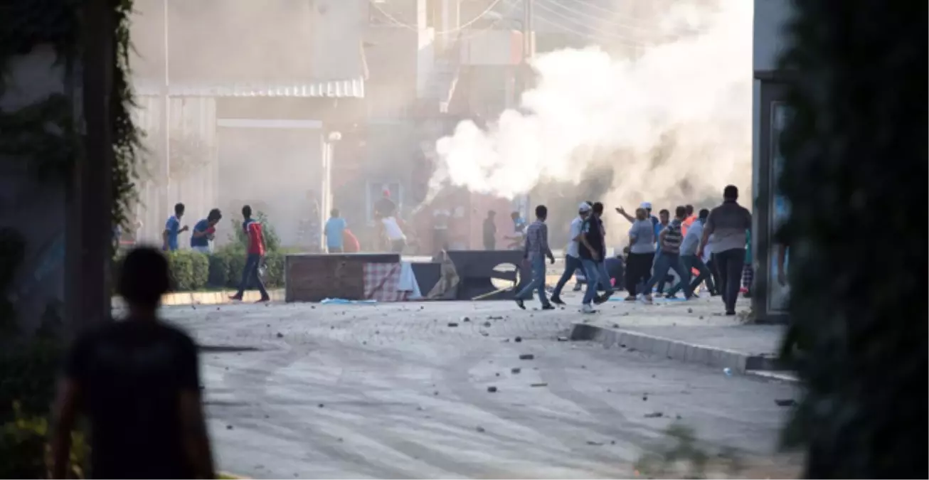 Adana\'da Lice Protestosu: 1 Ölü