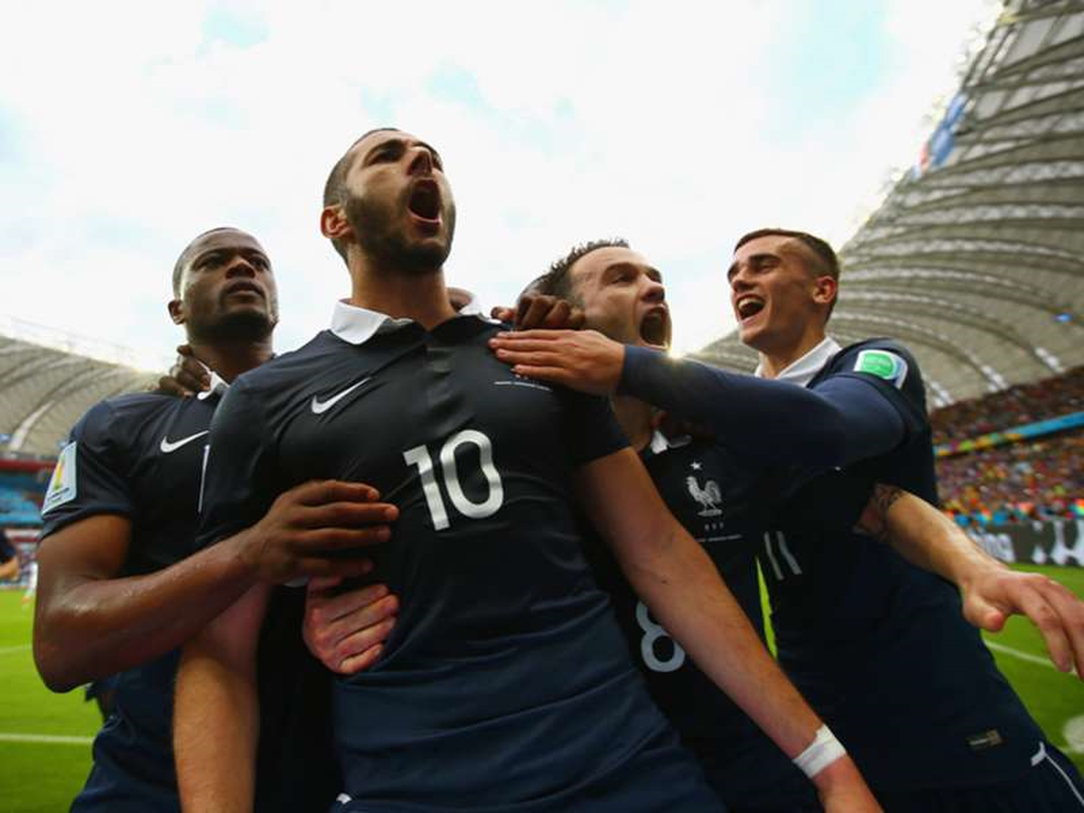 Fransa\'yı Benzema Sırtladı: 3-0