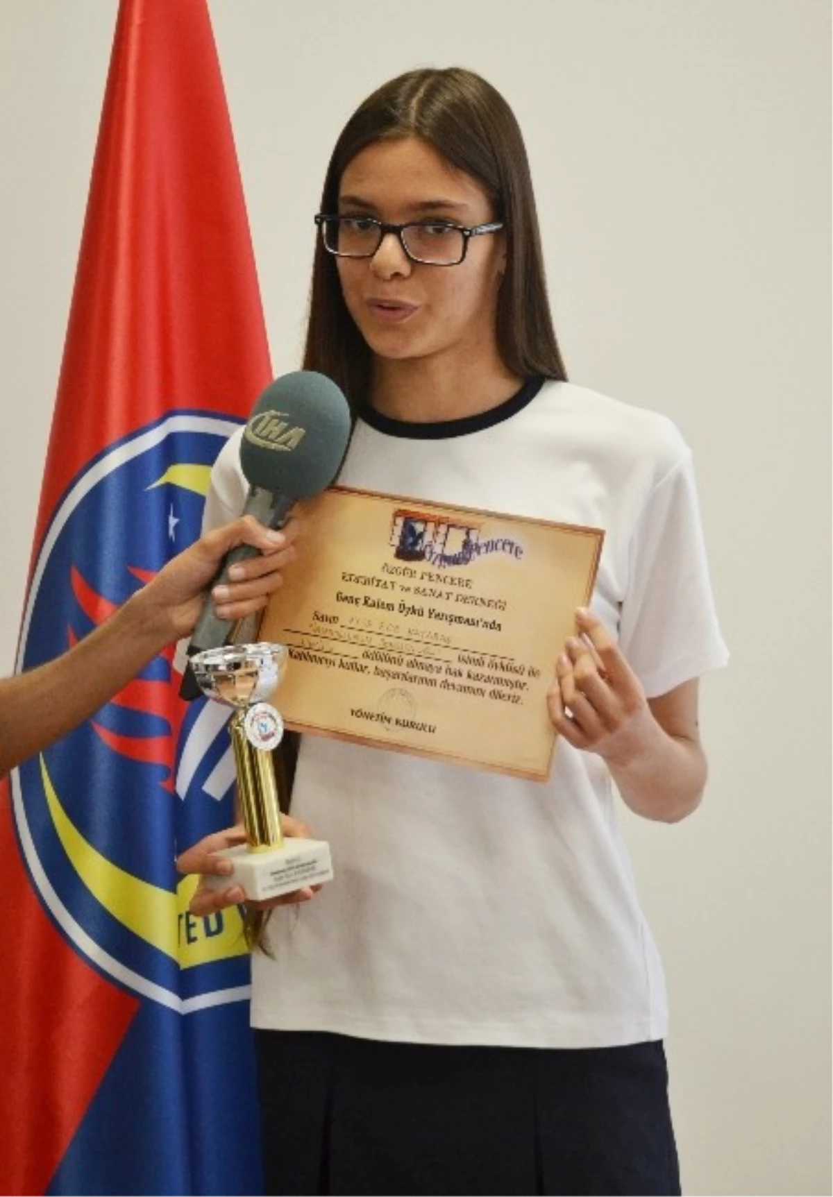 Genç Kalem, Öykü Yarışmasında Türkiye İkincisi Oldu