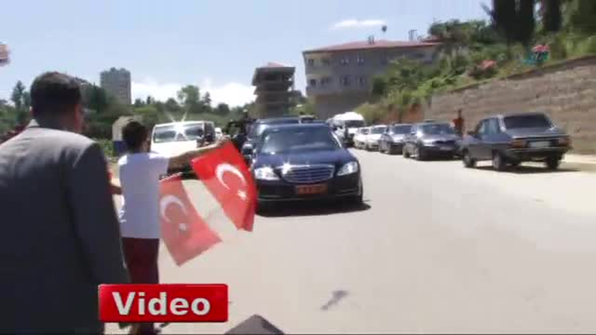 Trabzonlu Çocuklardan Başbakan\'a Babalar Günü Kutlaması