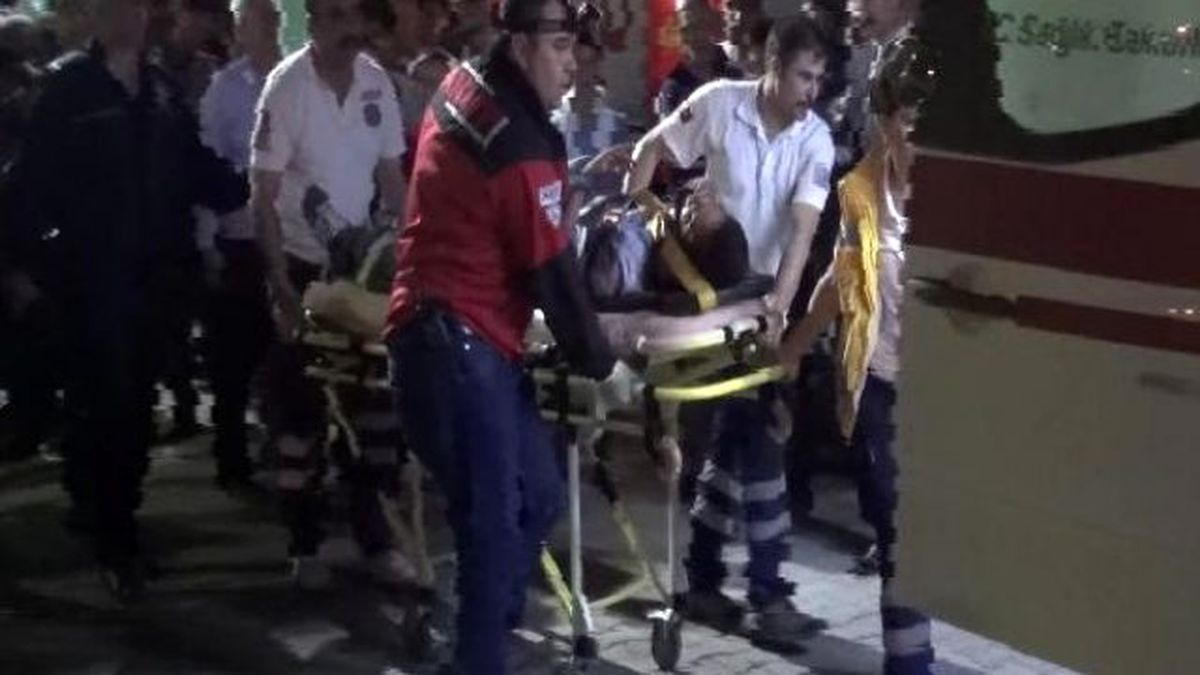 Bastığı Cam Tabaka Kırılınca 7 Metreden Düştü