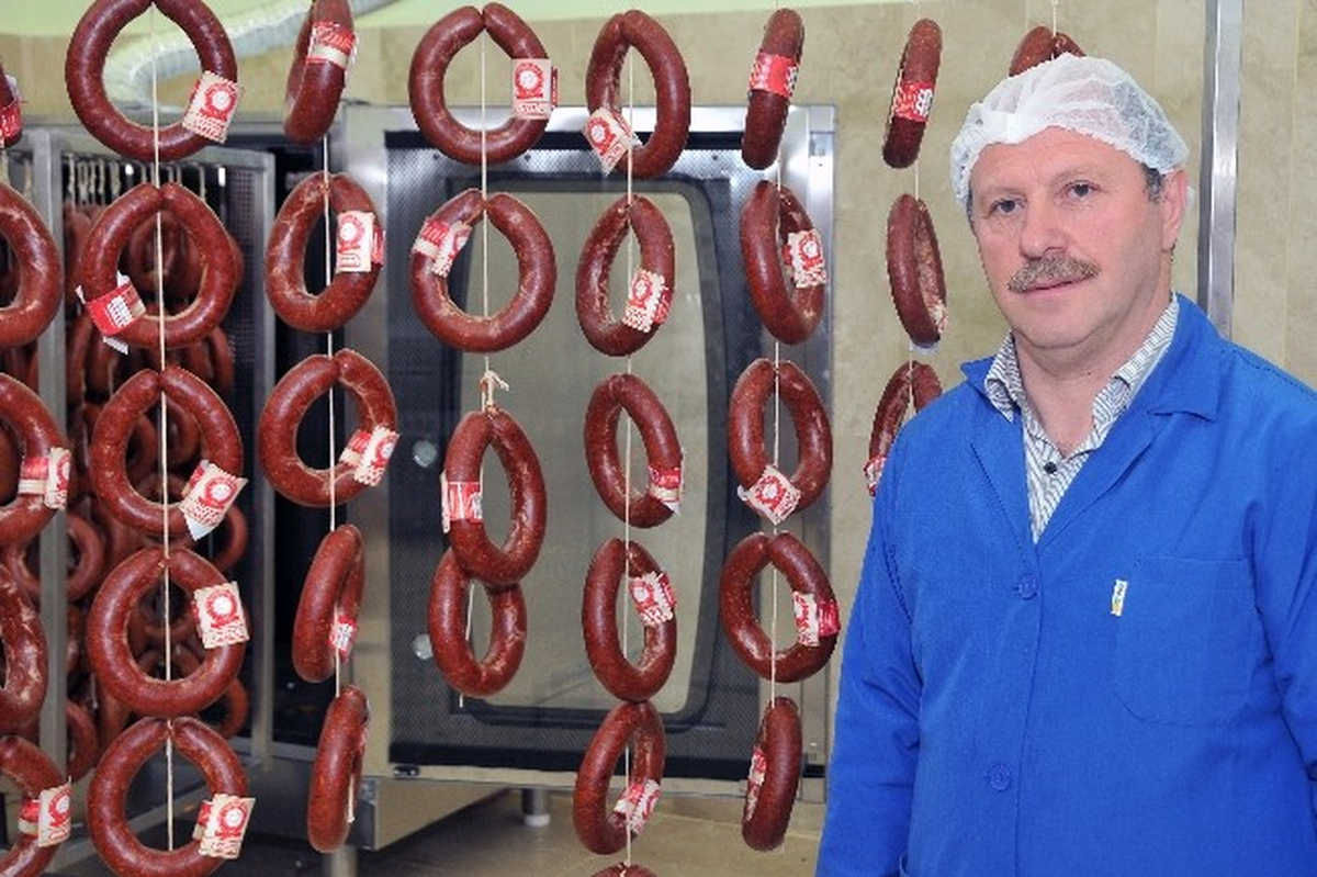 Doğu Karadeniz\'in İlk Sucuk ve Kavurma Fabrikası Gümüşhane\'de Açıldı