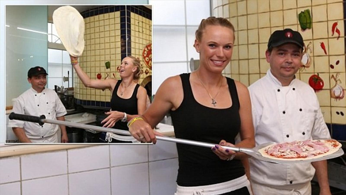 Wozniacki Pizza Dersleri Almaya Başladı