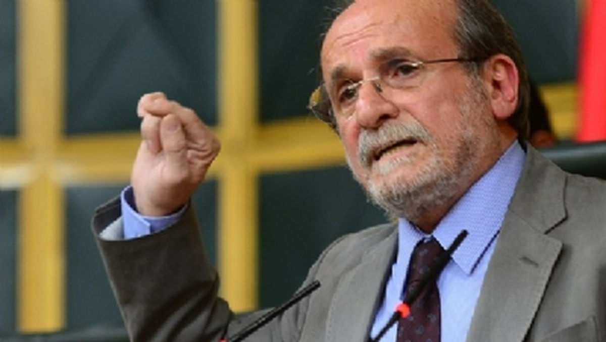 Ertuğrul Kürkcü'nün 'Çatı' Aday Değerlendirmesi : Yolunuz Açık Olsun