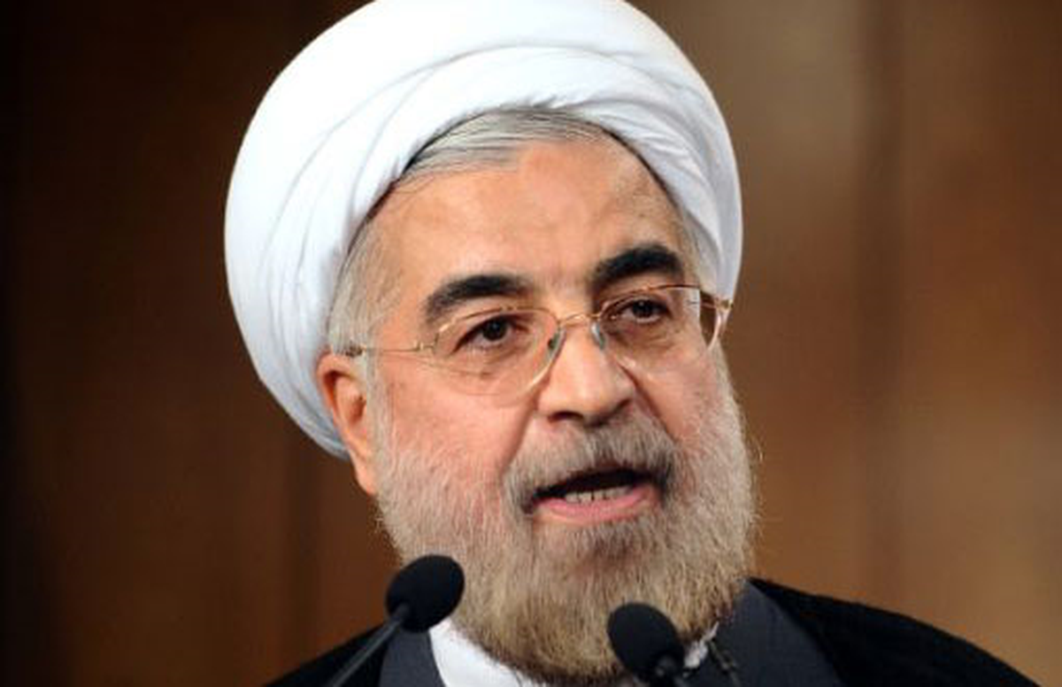 Ruhani, Dünya Kupası Maçını Eşofmanla İzledi