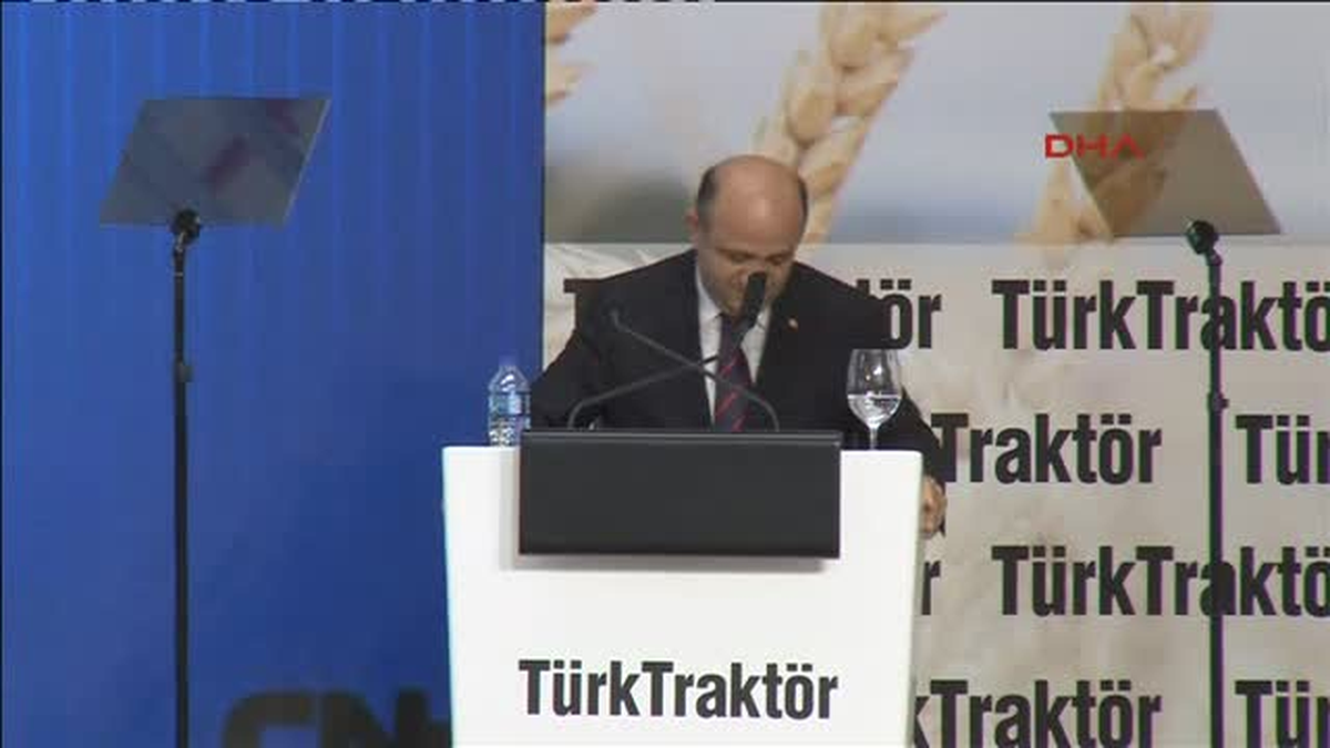 Bilim, Sanayi ve Teknoloji Bakanı Fikri Işık Sakarya\'da Bir Fabrikanın Açılışında Açıklama Yaptığı...