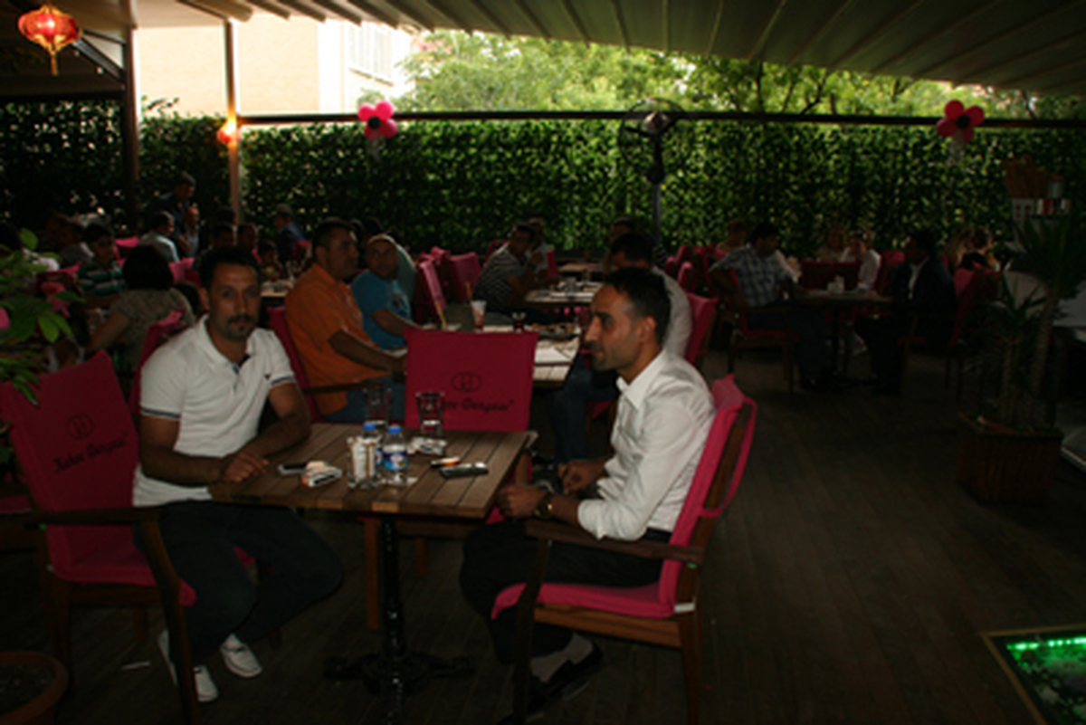 Diyarbakır'ın Yeni Buluşma Mekânı 'Kahve Deryası'